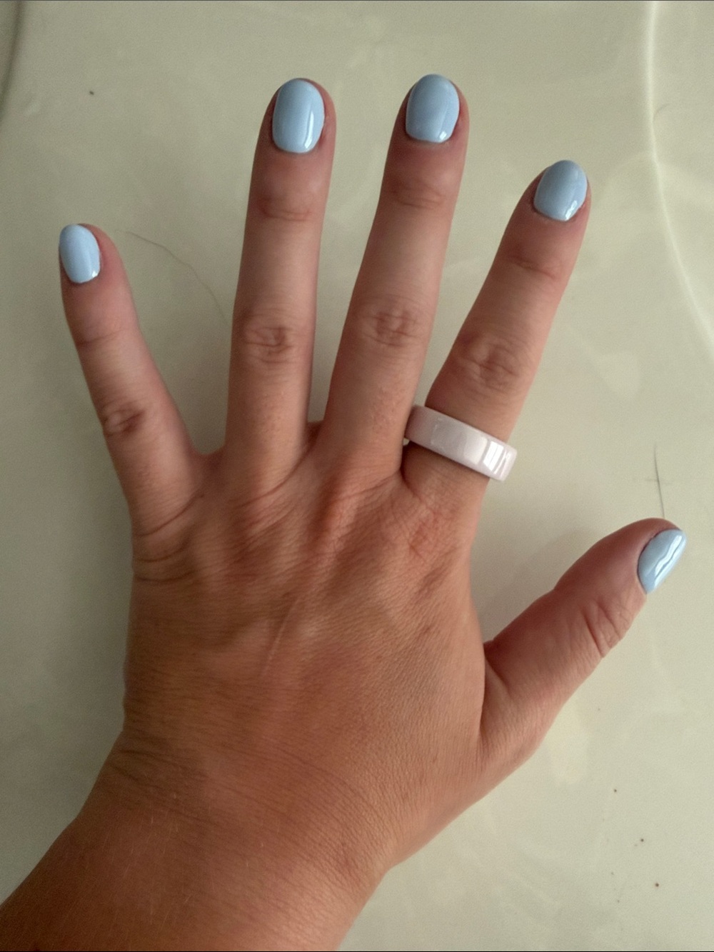 Oura Ring 4 - Ceramic in Petal Pink